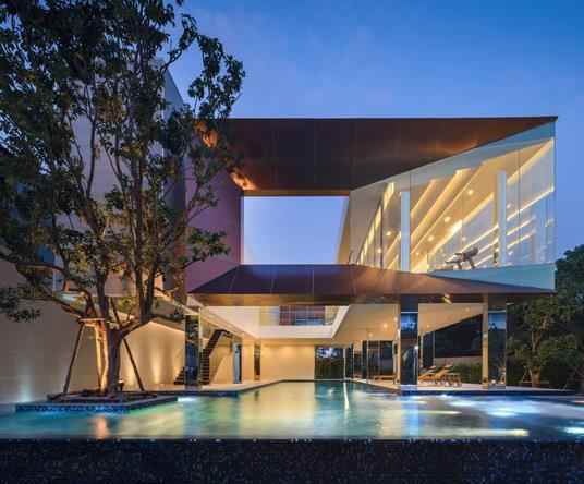 rumah mewah 3 lantai pejaten barat