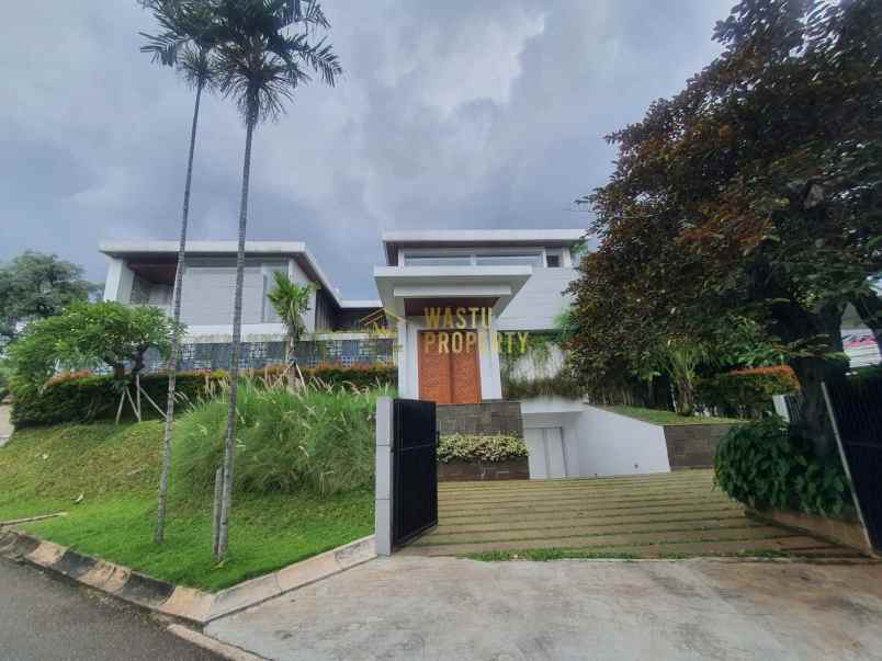 rumah mewah elit di kebayoran lama jakarta selatan