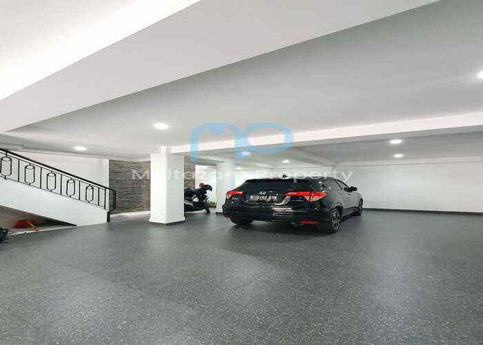 rumah mewah jakarta selatan dekat itc permata hijau