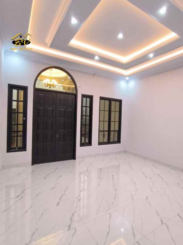 rumah mewah non cluster di jati padang pasar minggu