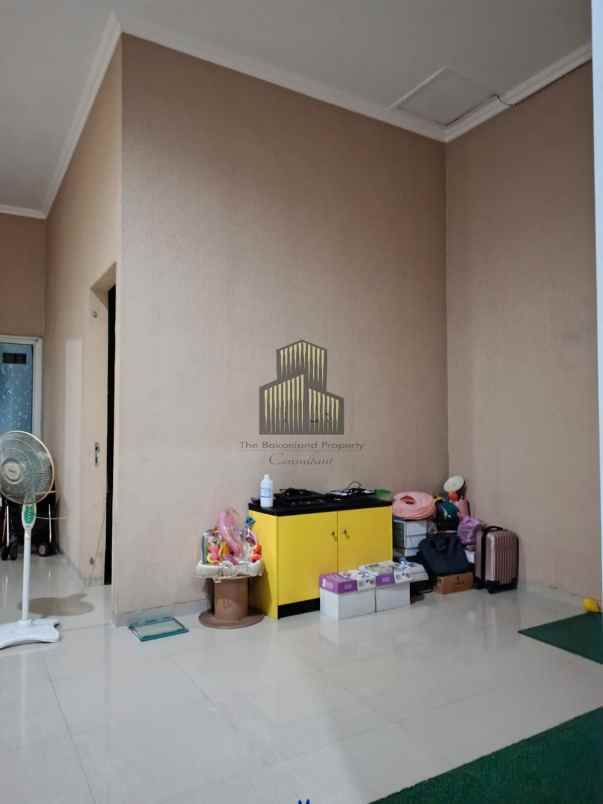 rumah mewah siap huni di cluster mangunharjo tembalang