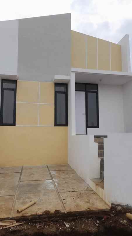 rumah minimalis 1 lantai di karangploso