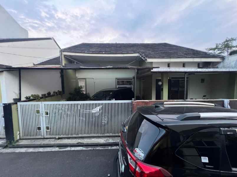 rumah minimalis cipageran cimahi utara