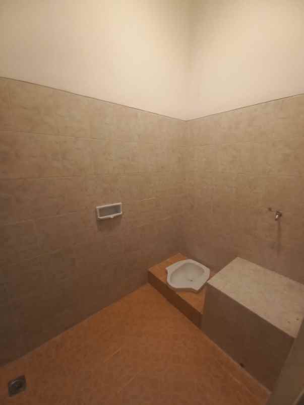 rumah minimalis siap huni di duren sawit jakarta timur