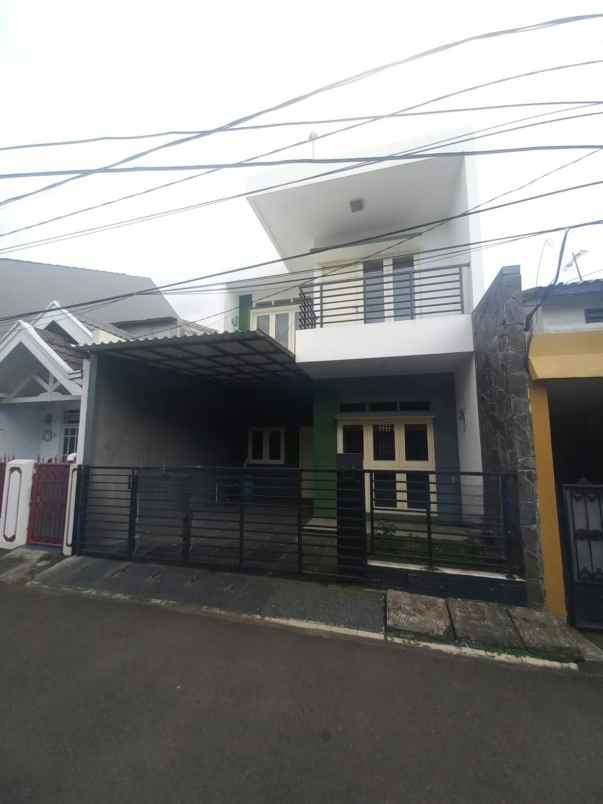 rumah minimalis siap huni di duren sawit jakarta timur