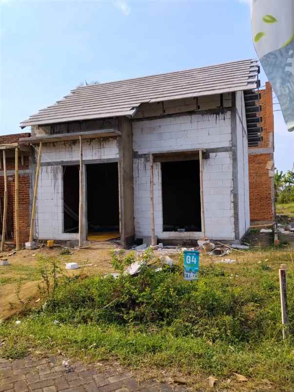 rumah murah lokasi di pakisaji dekat pasar