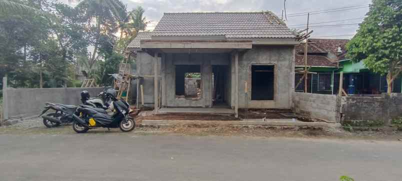 rumah murah minimalis dekat pasar nambongan sleman