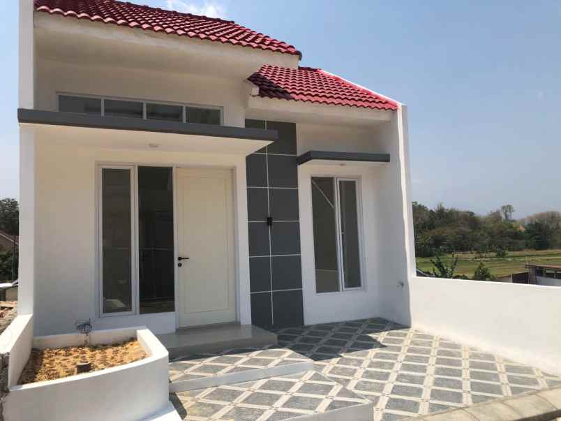 rumah murah modern pi taman asri