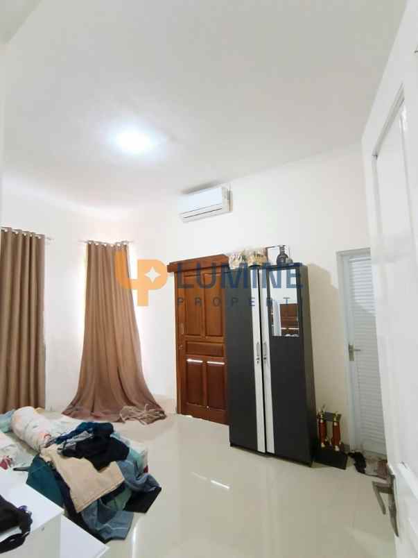 rumah nyaman 2 lantai dekat rsud sleman