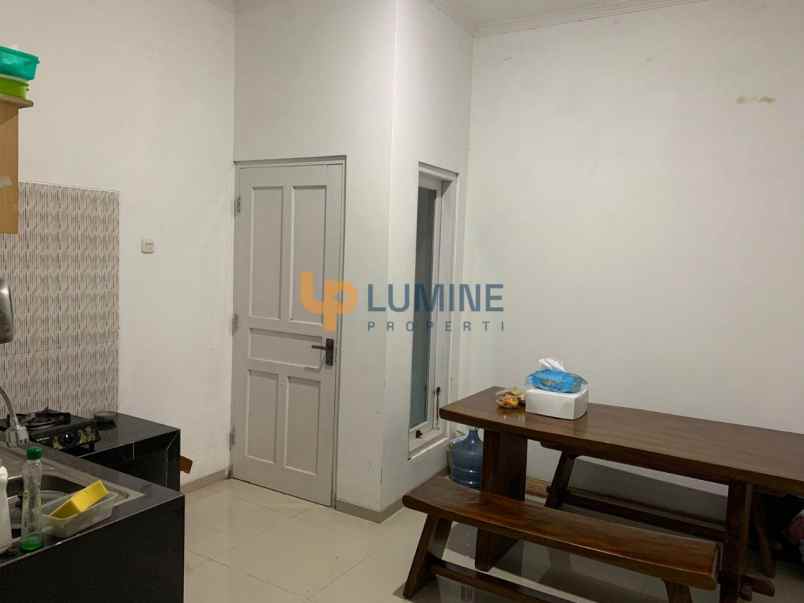 rumah nyaman 2 lantai dekat rsud sleman