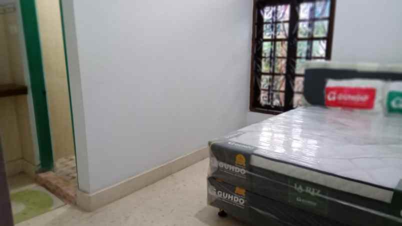 rumah penginapan masih baru cocok untuk investasi