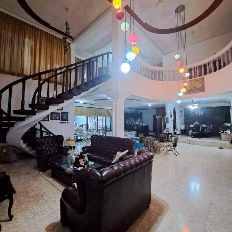 rumah permata hijau jakarta selatan