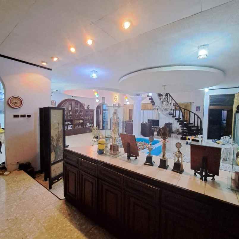 rumah permata hijau jakarta selatan