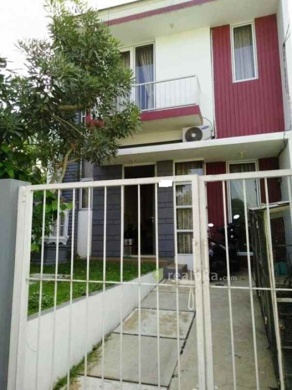 rumah perumahan bukit golf cibubur