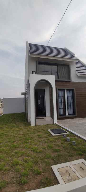 rumah pusat sidoarjo harga start 600 juta