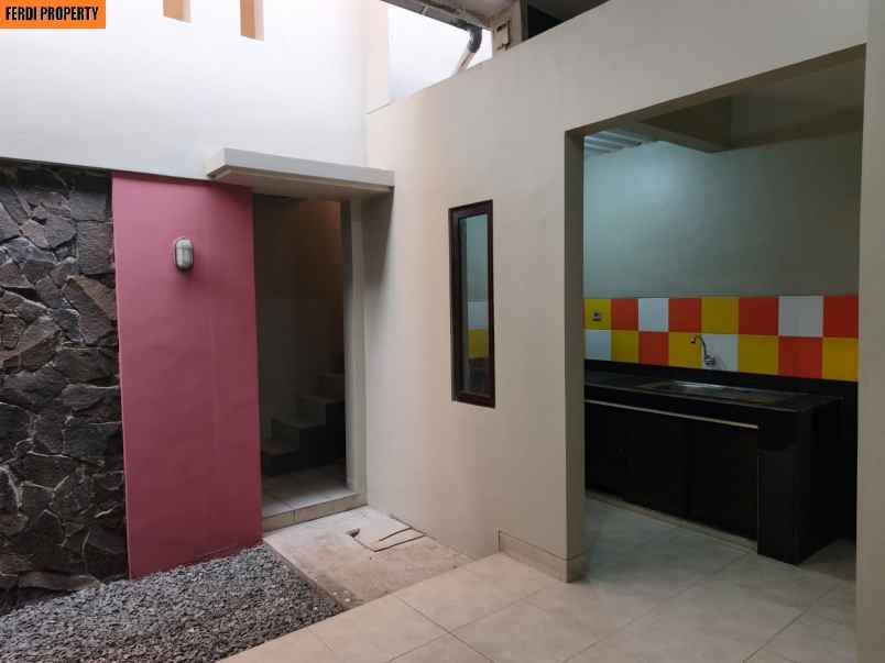 rumah rapi siap huni legenda wisata cibubur