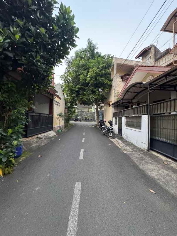 rumah ready siap huni dekat gerbang tol manyaran
