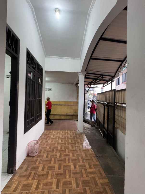 rumah ready siap huni dekat gerbang tol manyaran