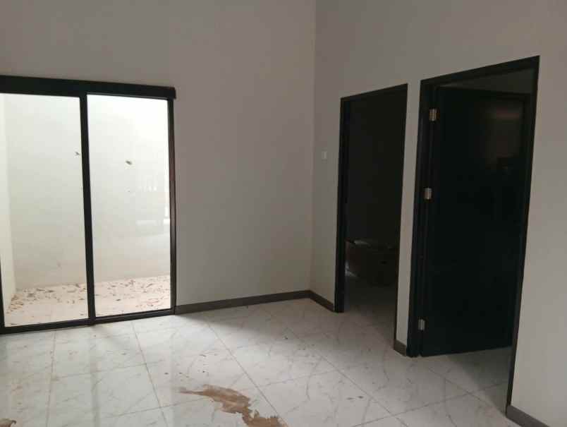 rumah ready siap huni shm ready bisa kpr sekitar unnes
