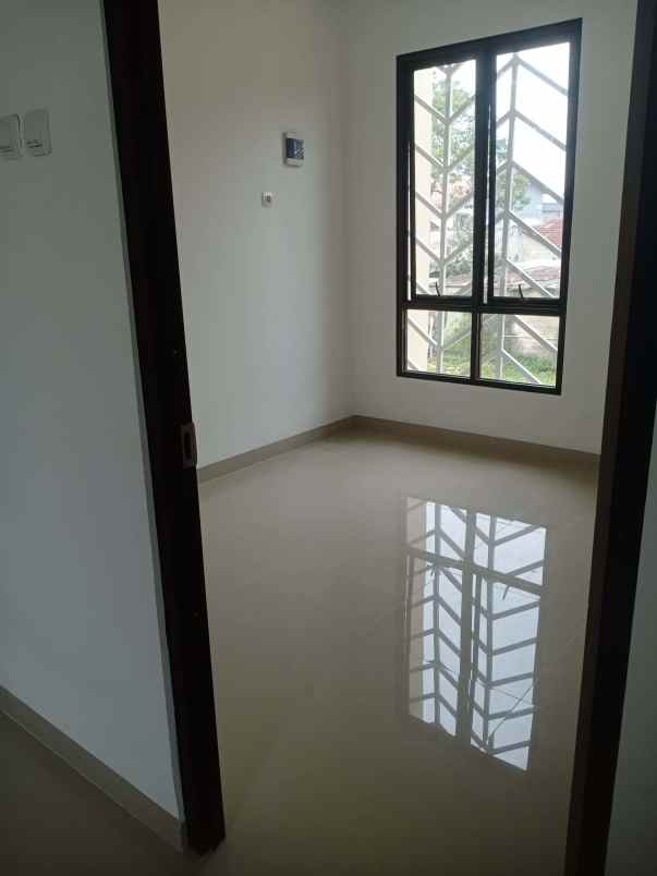 rumah scandinavian modern strategis cinangka depok