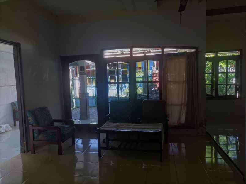 rumah second 9 x 26 area buduran sidoarjo harga 1m an