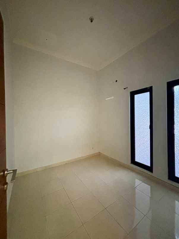 rumah siap huni 600 juta lokasi dekat sukun malang