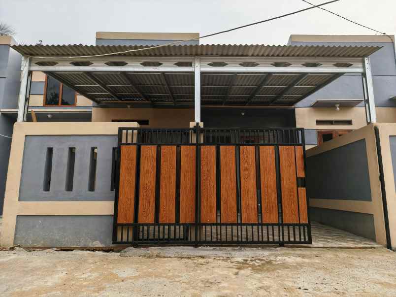 rumah siap huni dekat stasiun