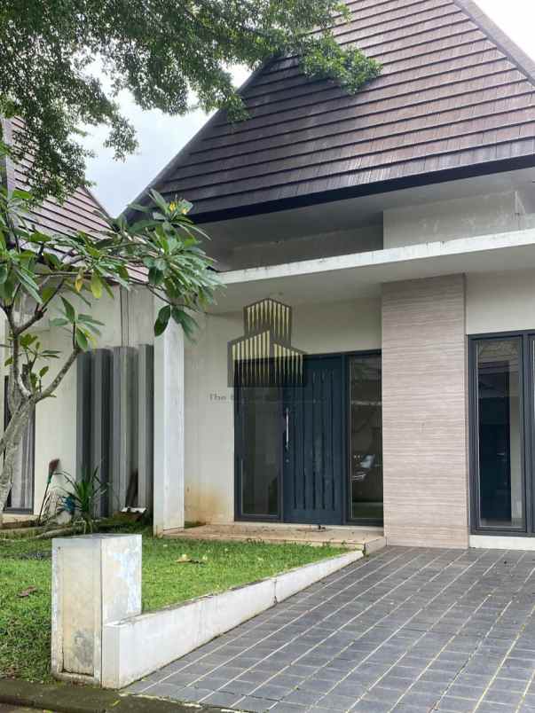 rumah siap huni satu lantai di dalam cluster ungaran