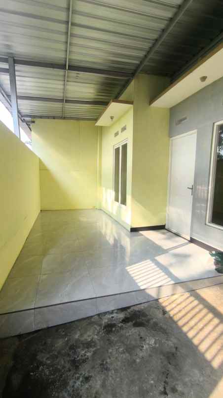 rumah strategis kawasan pakis malang