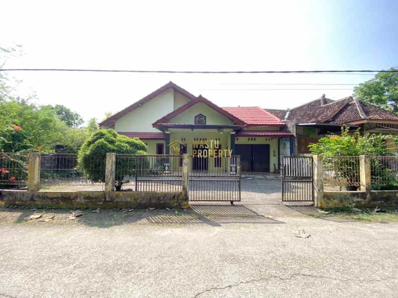 rumah tanah luas lokasi strategis di argosari sedayu