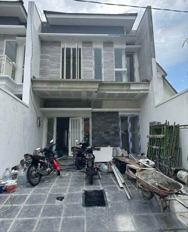 rumah unit c jemursari row jalan 3 mobil 12 m nego