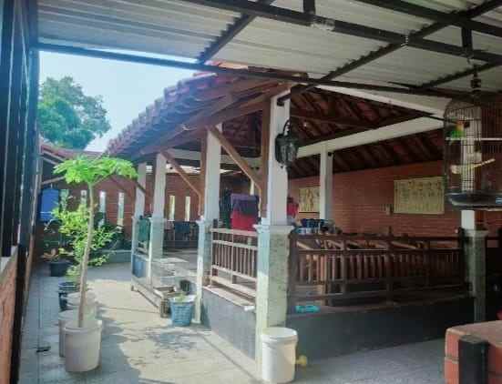 rumah usaha dan gudang
