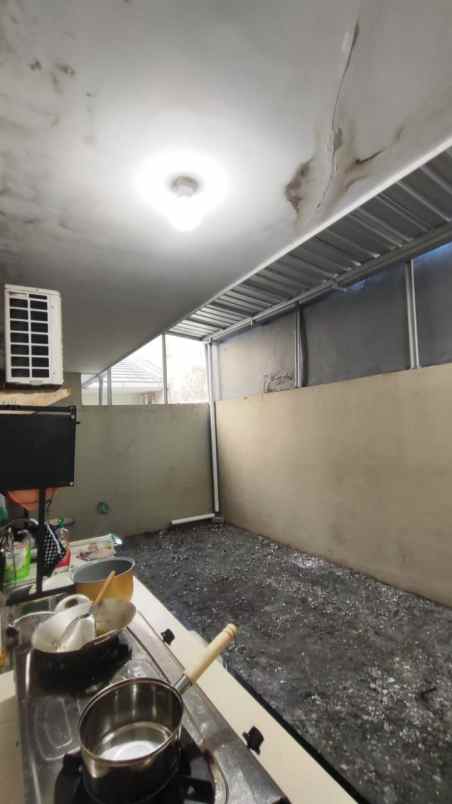 rumah wisata semanggi surabaya minimalis