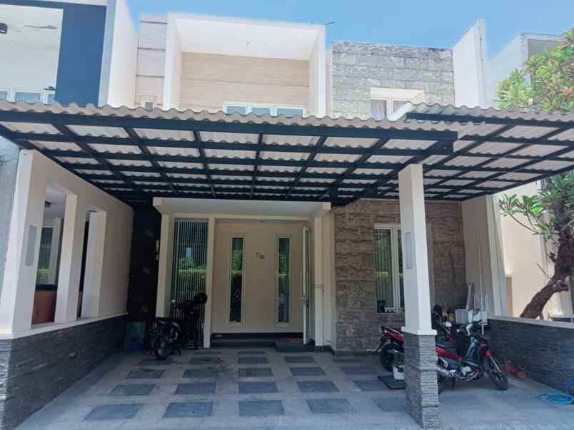 rumah wisma permai barat surabaya siap huni