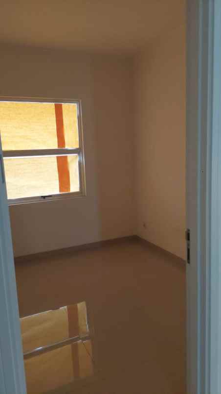 sewa rumah cluster bahana suvarna sutera tangerang