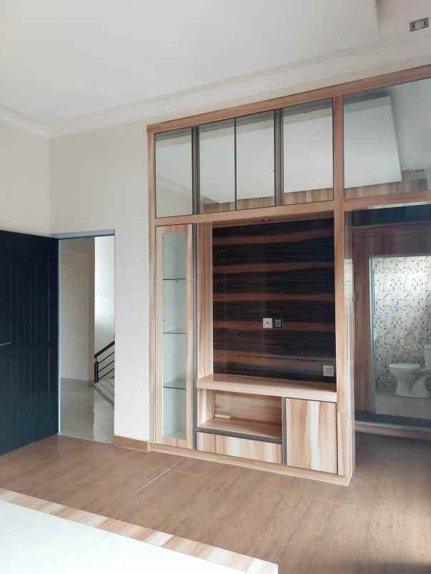 siap huni rumah cluster di jalan hangtuah pekanbaru