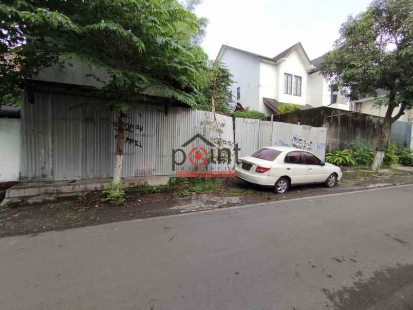 tanah pekarangan lokasi strategis tengah kota solo