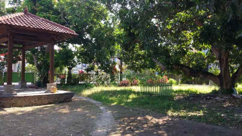 tanah super strategis di jalan raya utama kuta bali