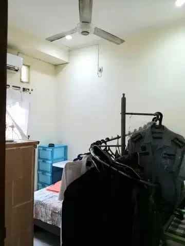 town house premium pekayon bekasi selatan 5 kt art shm