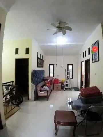 town house premium pekayon bekasi selatan 5 kt art shm