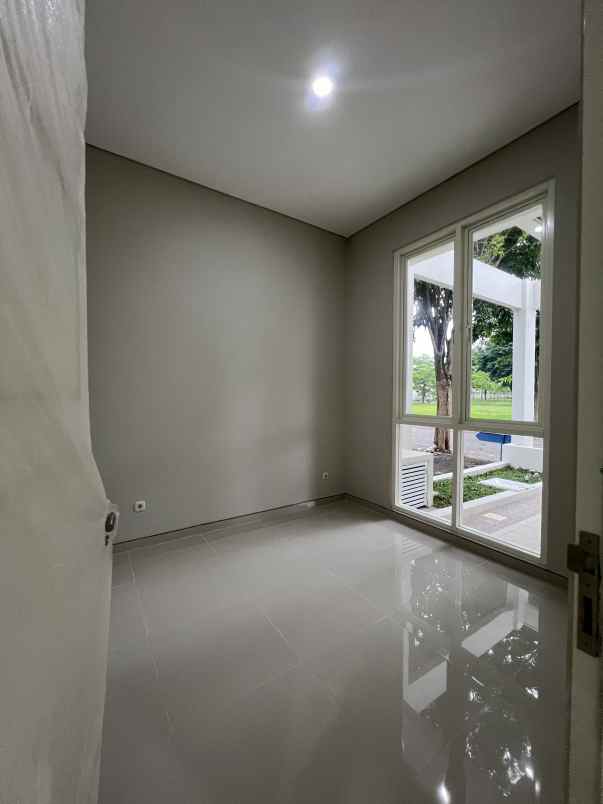 turun harga 200 juta grand pakuwon surabaya barat