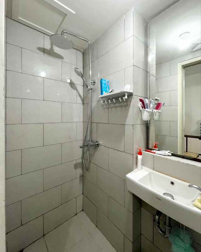 apartment amor pakuwon city mall siap huni furnish