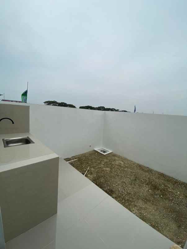 bebas banjir ruamh siap huni