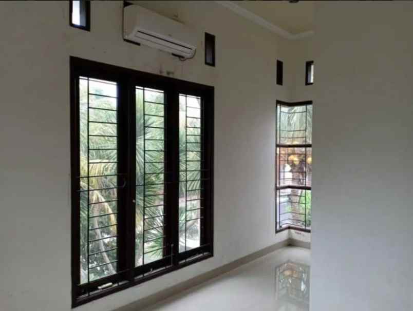 bu rumah tingkat gema pesona estate kawasan elit depok