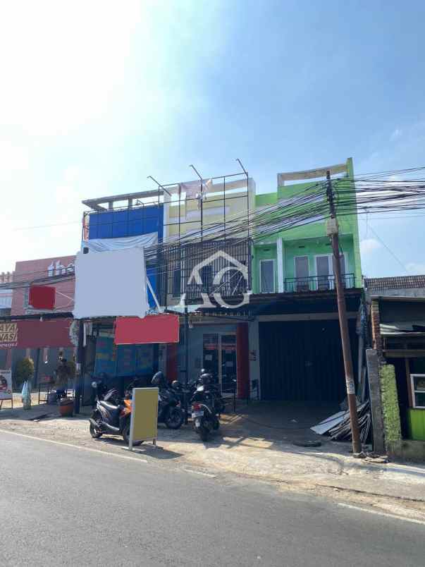 dijual 2 ruko 2 lantai di sigura gura malang