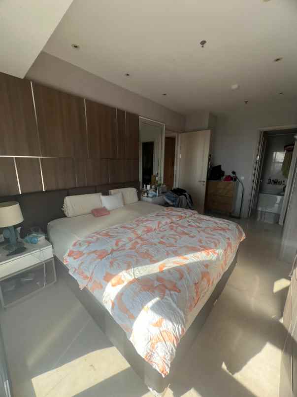 dijual apartemen jalan embong malang