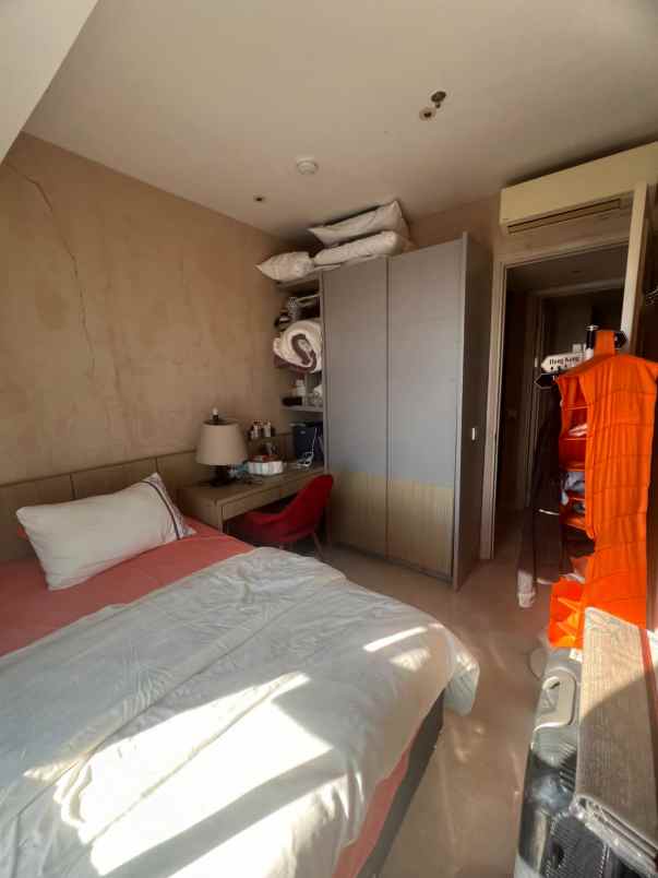 dijual apartemen jalan embong malang
