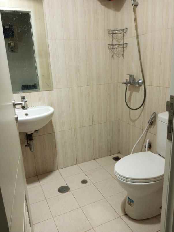 dijual apartemen sentul tower sentul city harga nego