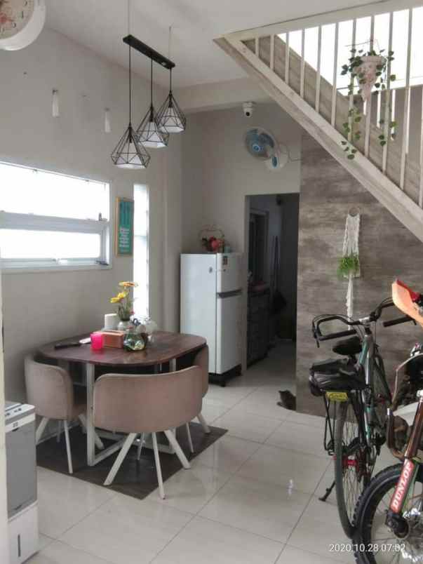 dijual bu rumah nyaman di cirebon