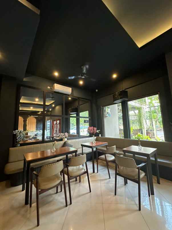 dijual cafe rumah luas 500m duren sawit jakarta timur